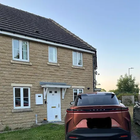 Дом отдыха Beautiful, Spacious 2 Bed House, Saltaire-bingley, Sleeps 5 Брадфорд