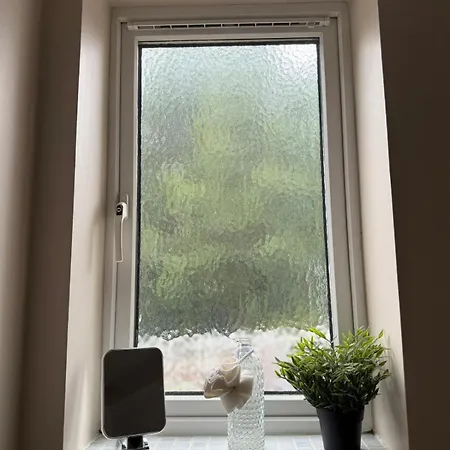 Semesterbostad Oberon's Rest - Spacious 2 Bed Perfect For Contractors & Families Near Shipley, *