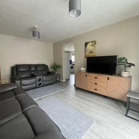 Oberon's Rest - Spacious 2 Bed Perfect For Contractors & Families Near Shipley, *