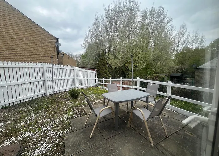 Nyaraló Oberon's Rest - Spacious 2 Bed Perfect For Contractors & Families Near Shipley, *